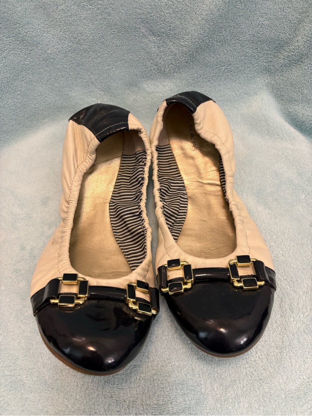 Tahari Cream with Navy Cap-Toe Ballet Flats with Gold Accent. Size 10M. “Gloria”